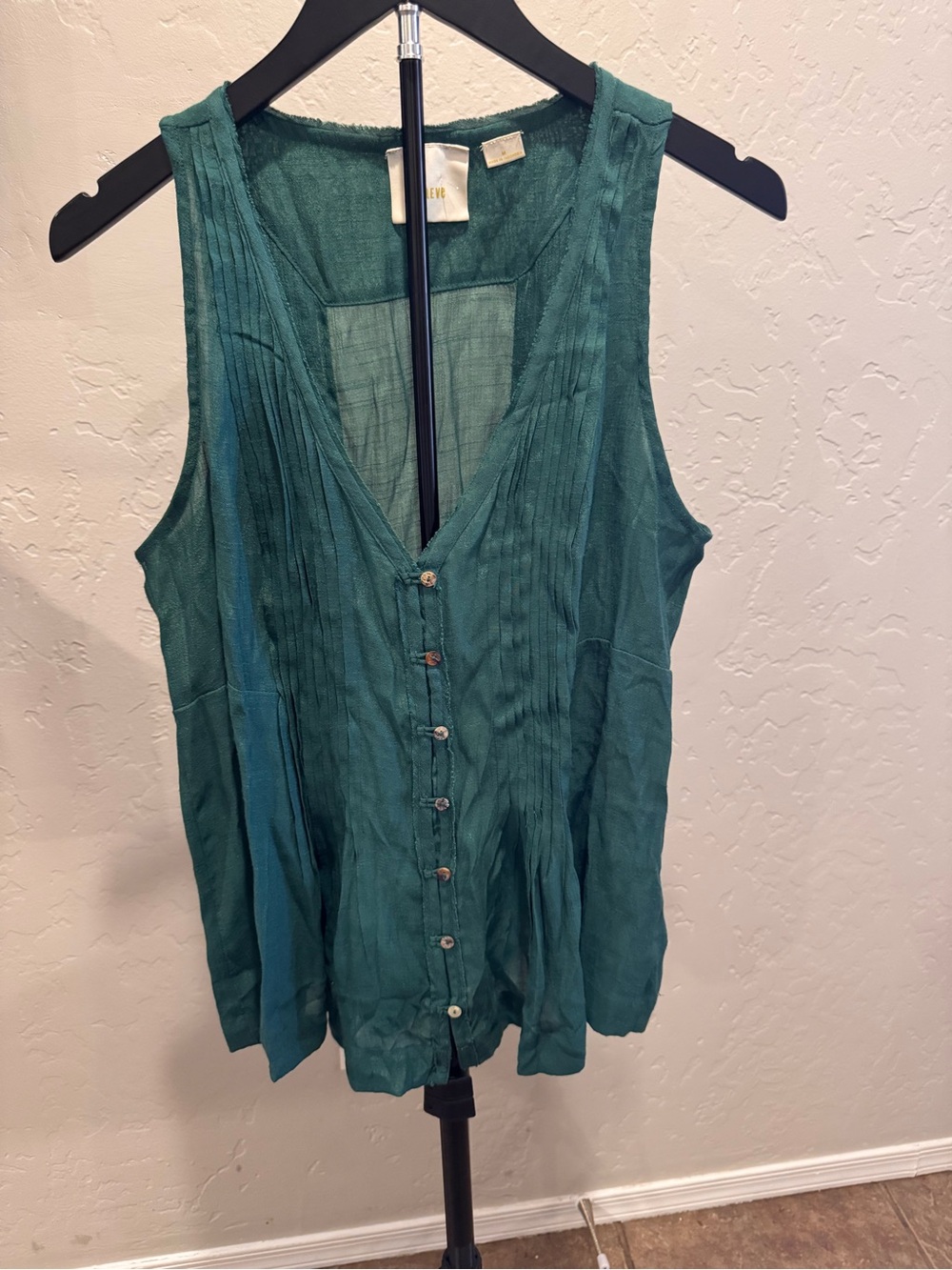 Maeve Teal Button-Front V-Neck Pleated Tank